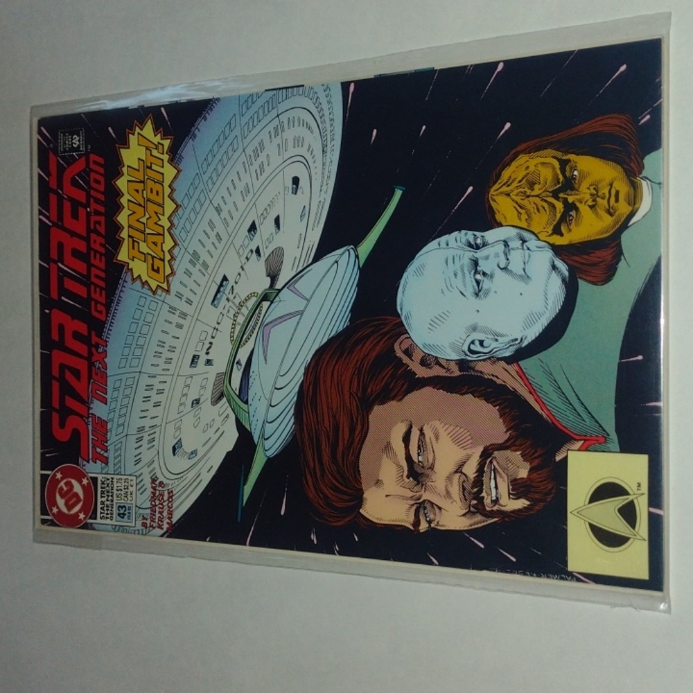 DC COMICS - Picture 2 of 4